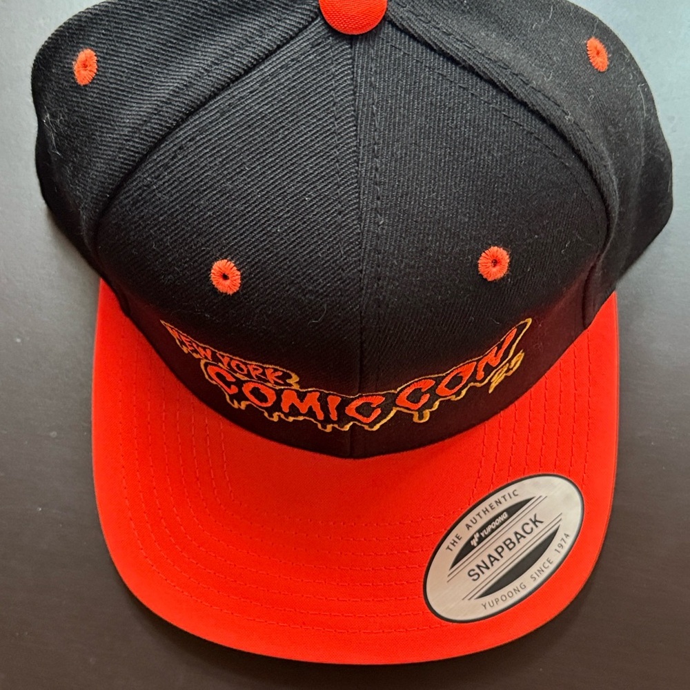 New York Comic Con Snapback Hat - Picture 8 of 10